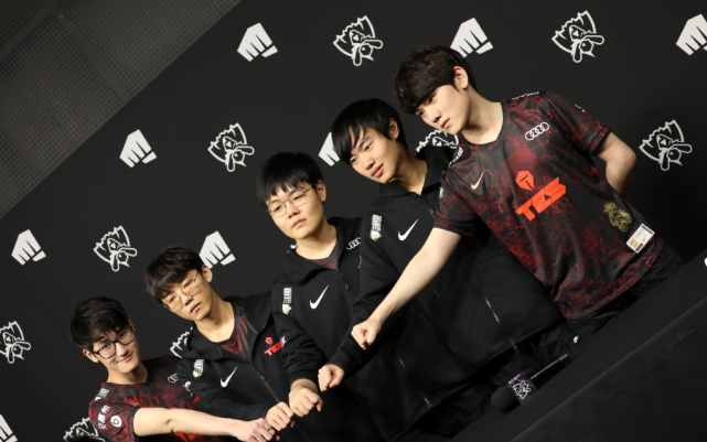 魔术核心球 魔术核心球