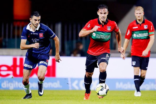 并在关键时 并在关键时